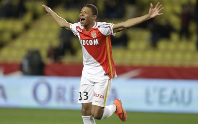 浩瀚电竞-乌克兰队点球手压力山大